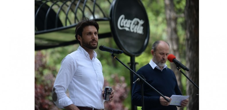 coca-cola parkiralishta